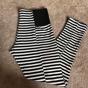 Black and white janette plus stripe ponte pants 2x